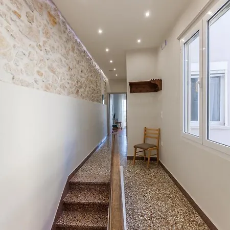 Evangelia Residenza, Elegant In Herakleion! Holiday home